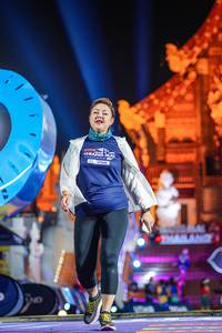 BIB: 272
                            <button type="button" onclick="openModal(22348550)" class="btn btn-primary btn-sm float-right btn-popup" data-toggle="modal" data-target=".modal-high-quality">
                        <i class="fas fa-shopping-cart"></i> Add to Cart
                    </button>
                                            <button type="button" onclick="isThisMe(22348550, true)" class="btn btn-success btn-sm float-right btn-popup btn-isme hidden" data-toggle="tooltip" data-placement="bottom" title="นี่คือรูปของคุณใช่ไหม คลิกที่นี่เพื่อเอาเข้าอัลบั้ม">
                        <i class="fas fa-plus"></i> Add to album
                    </button>
                    <button type="button" onclick="isThisMe(22348550, false)" class="btn btn-warning btn-sm float-right btn-popup btn-isnotme hidden">
                        <i class="fas fa-ban"></i> Remove from album
                    </button>